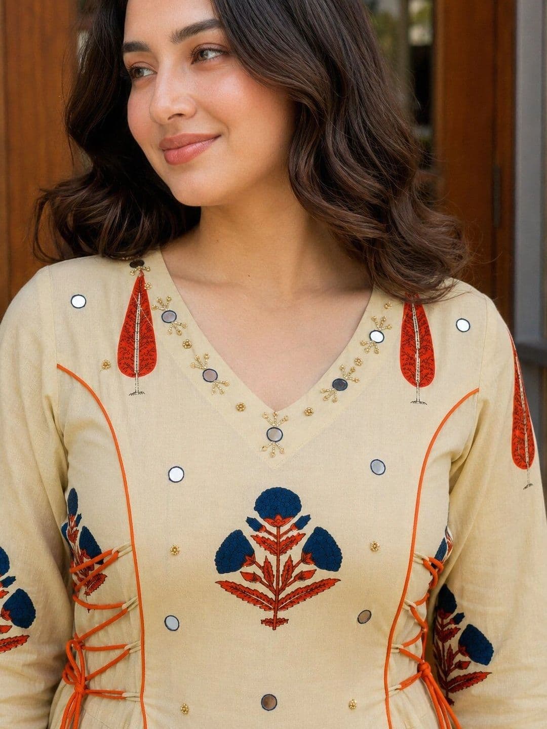 ARANGETRAM Women Ethnic Motifs Printed Mirror Work Anarkali Kurta thumbnail 2