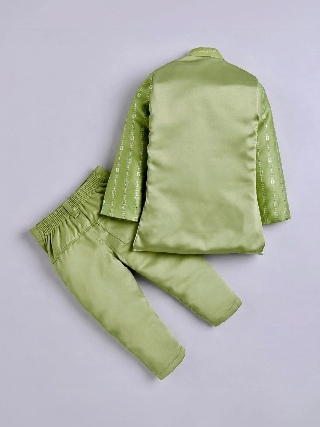 ELITE TRENDZZ Boys Embroidered Mandarin Collar Sherwani Set thumbnail 2