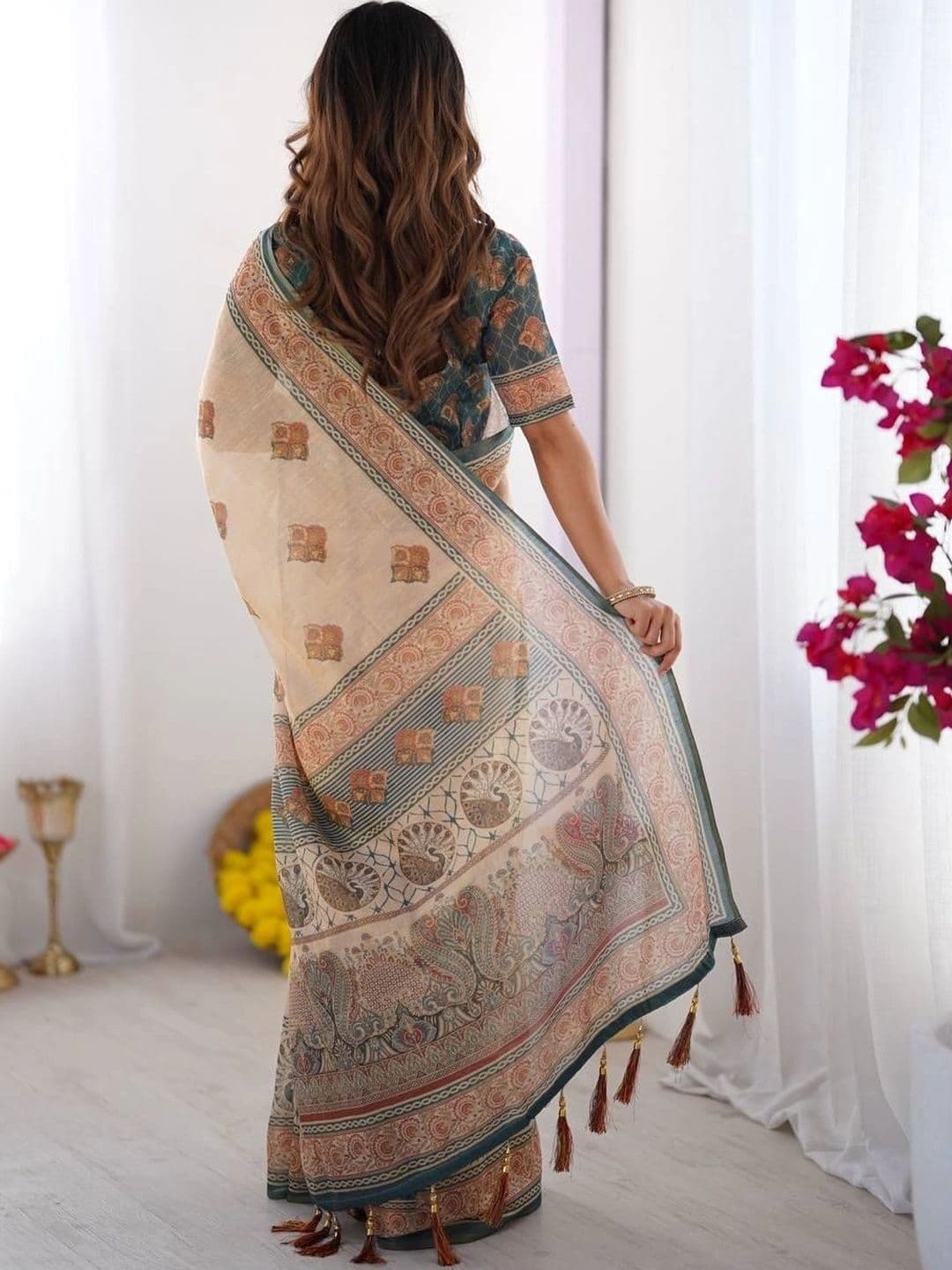 saneria silk Ethnic Motifs Linen Blend Bagru Saree thumbnail 2