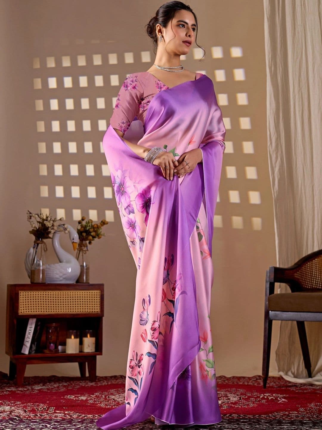 DIVASTRI Floral Satin Designer Saree thumbnail 6