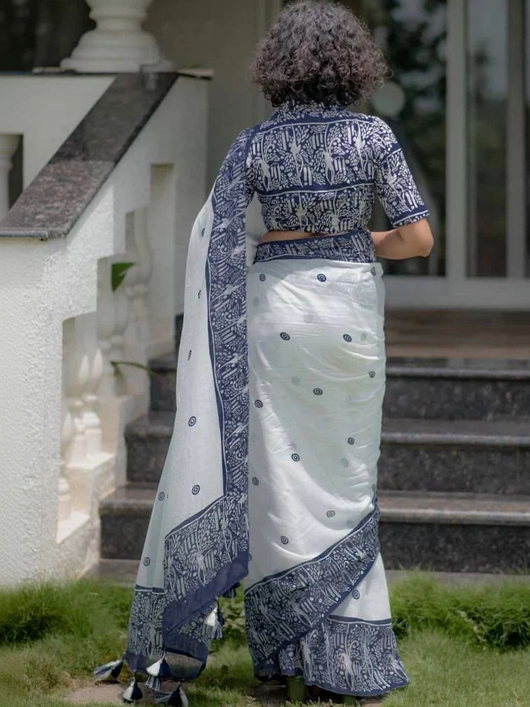 saneria silk Women Colourblocked Linen Blend Block Print Saree thumbnail 6