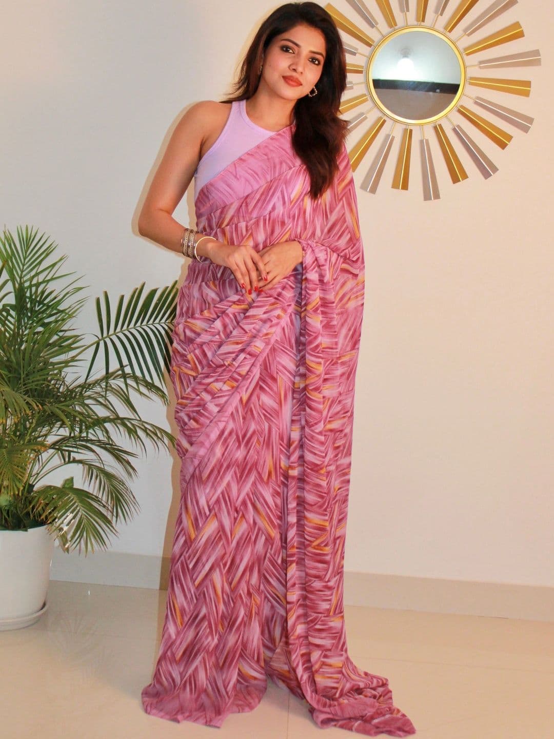NARIVESH TRENDS Poly Georgette Saree thumbnail 6