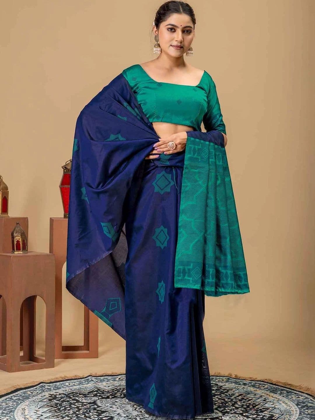 UMANTA Silk Blend Banarasi Saree thumbnail 2