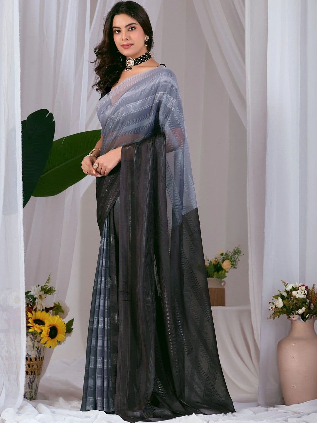 DIVASTRI Ombre Poly Georgette Designer Saree thumbnail 2