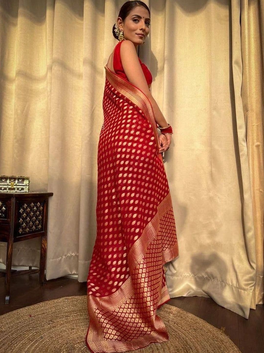 NARIVESH TRENDS Zari Silk Cotton Saree thumbnail 4