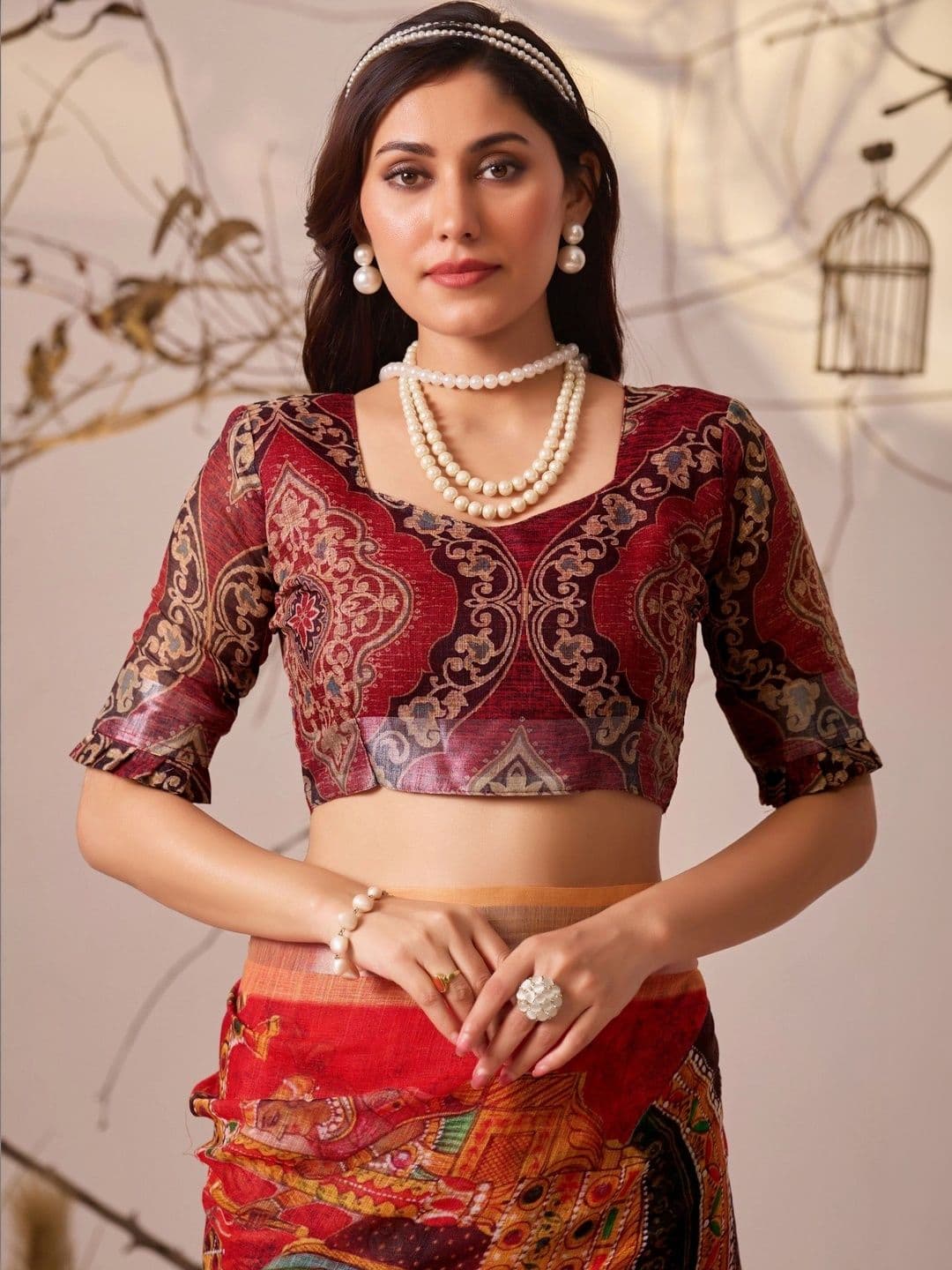 DIVASTRI Ethnic Motifs Zari Linen Blend Designer Patola Saree thumbnail 3
