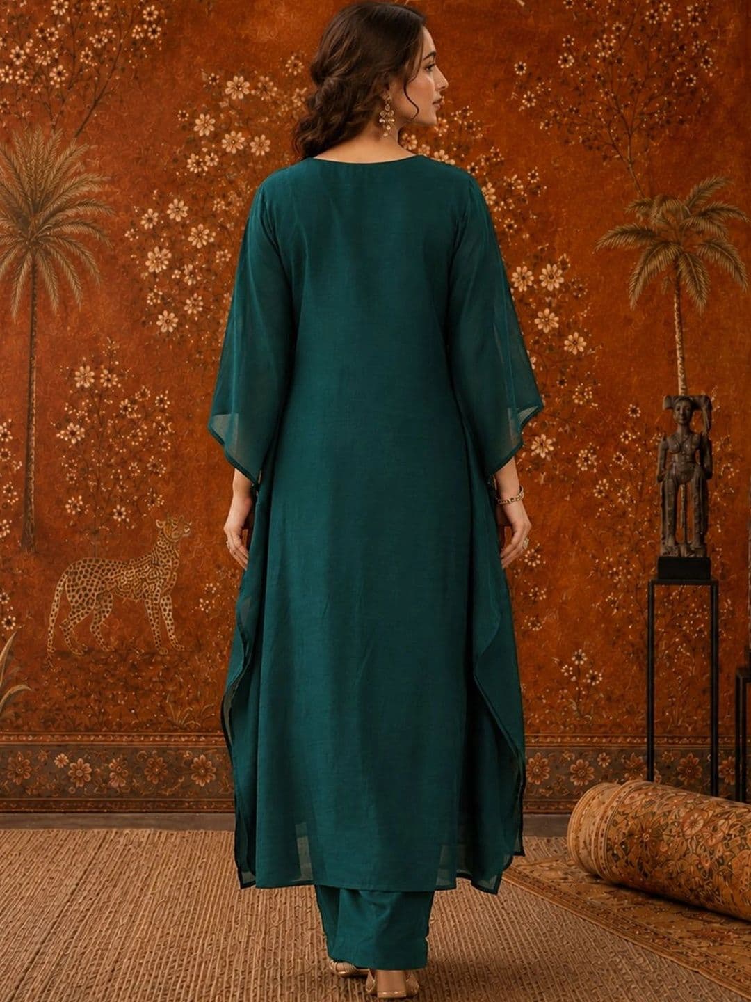 Sangria Women Regular Kurta with Trousers thumbnail 3