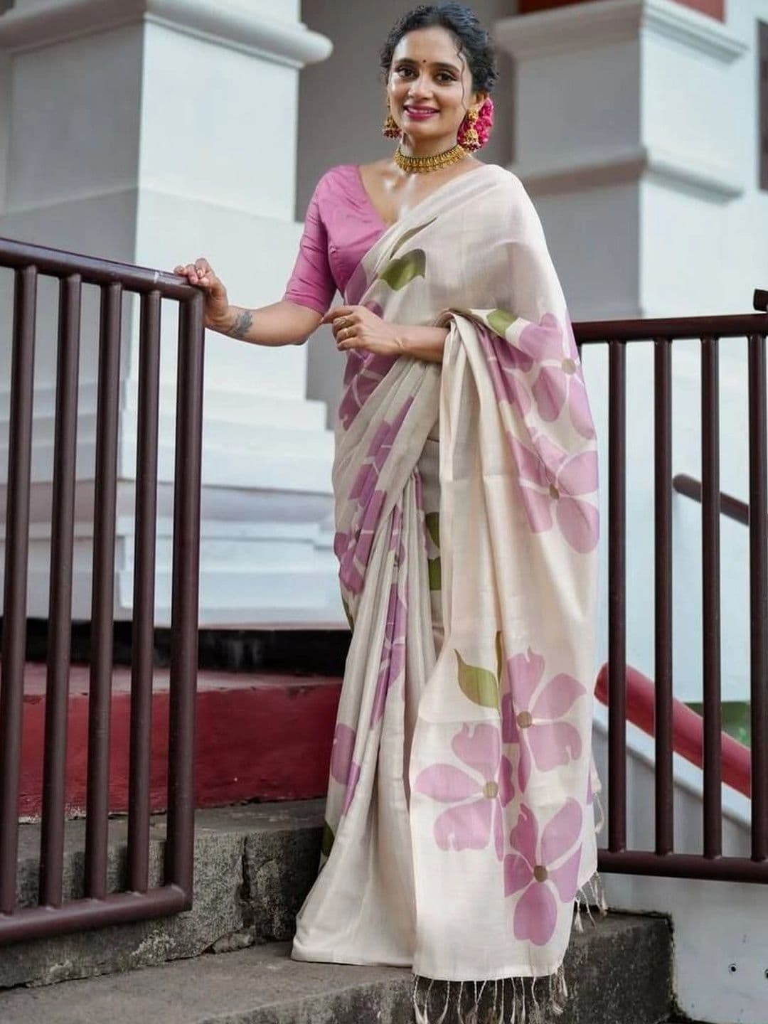 saneria silk Floral Linen Blend Chanderi Saree thumbnail 5