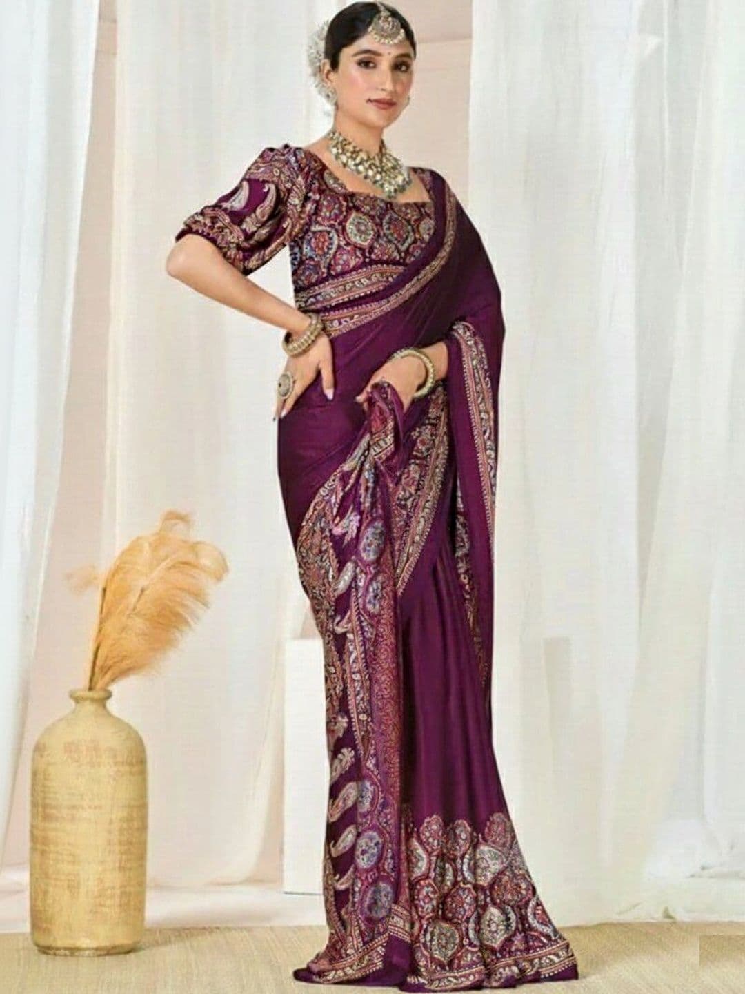 NARIVESH TRENDS Ethnic Motifs Art Silk Saree thumbnail 2
