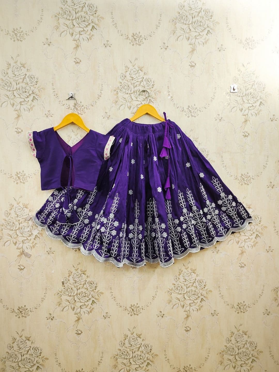 KALINI Girls Embroidered Thread Work Ready to Wear Lehenga & thumbnail 5