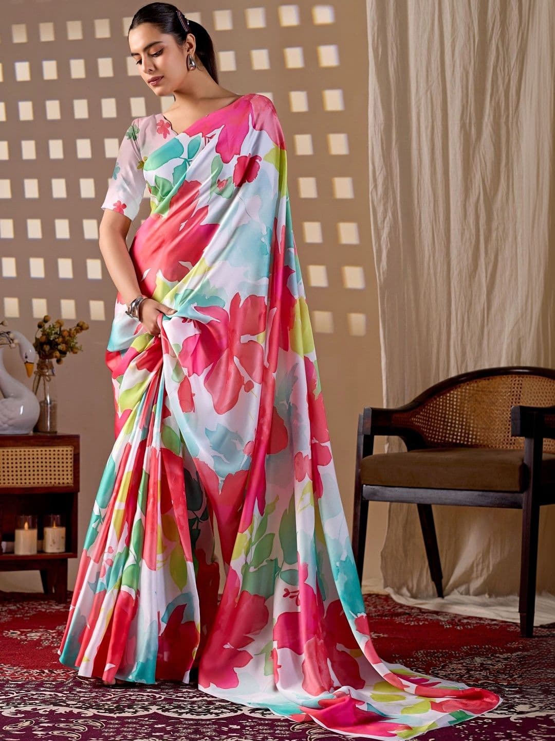 DIVASTRI Floral Satin Designer Saree thumbnail 3
