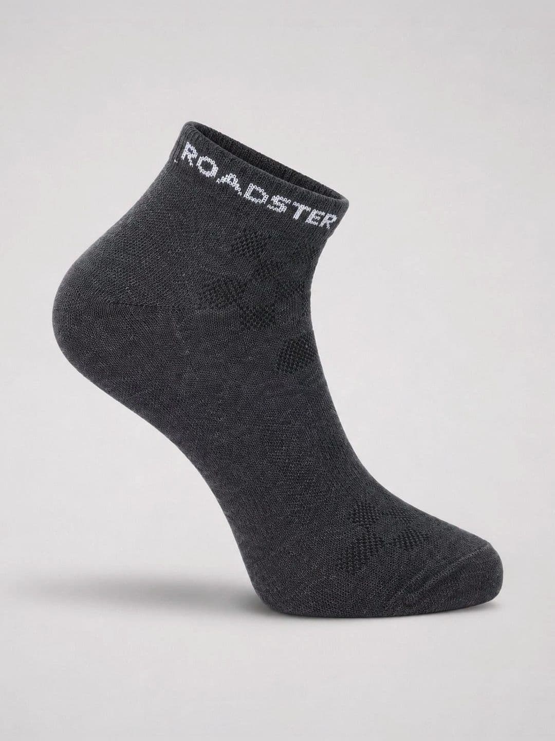 Roadster Men Pack of 3 Cotton Ankle Length Socks thumbnail 2