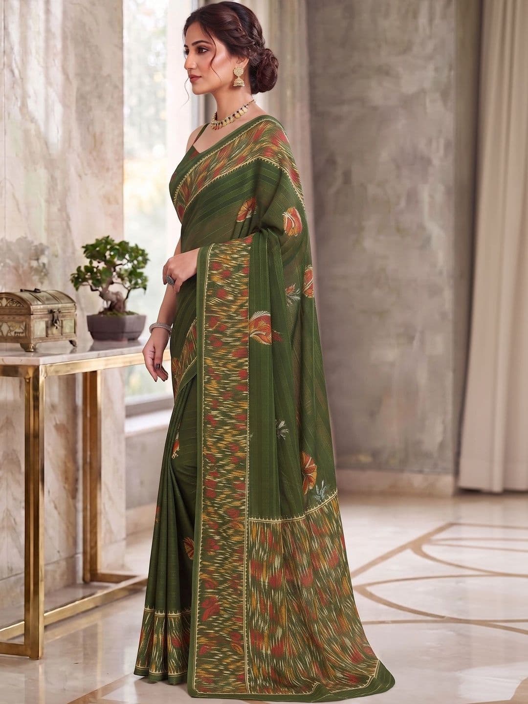 MAGNEITTA Floral Zari Pure Chiffon Designer Saree thumbnail 5