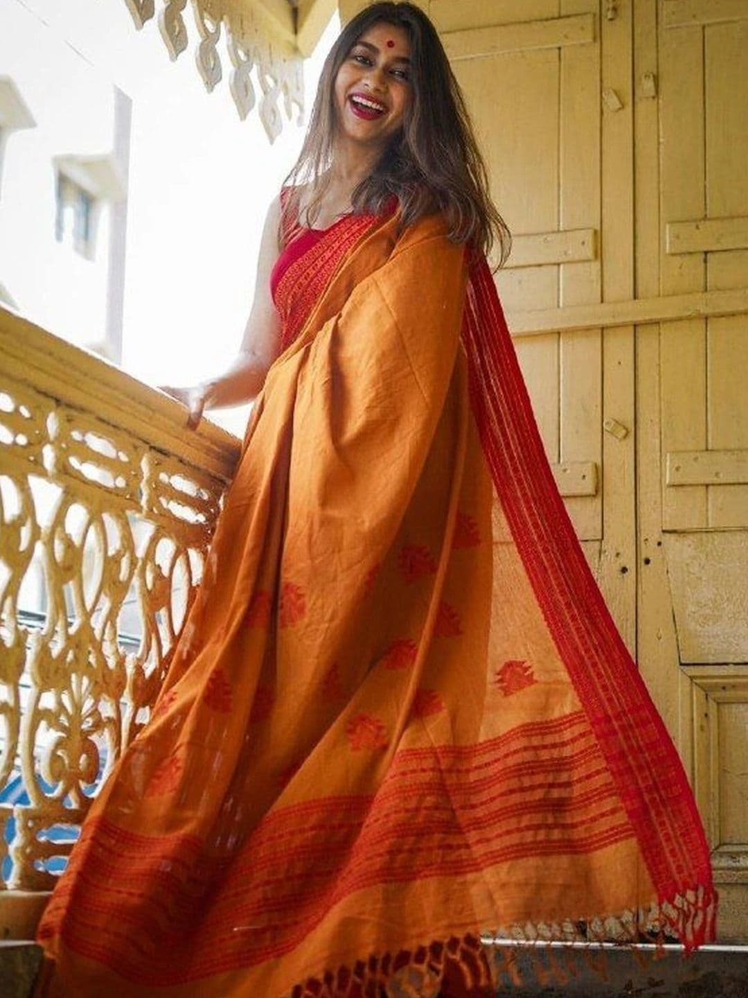 NARIVESH TRENDS Silk Cotton Saree thumbnail 6