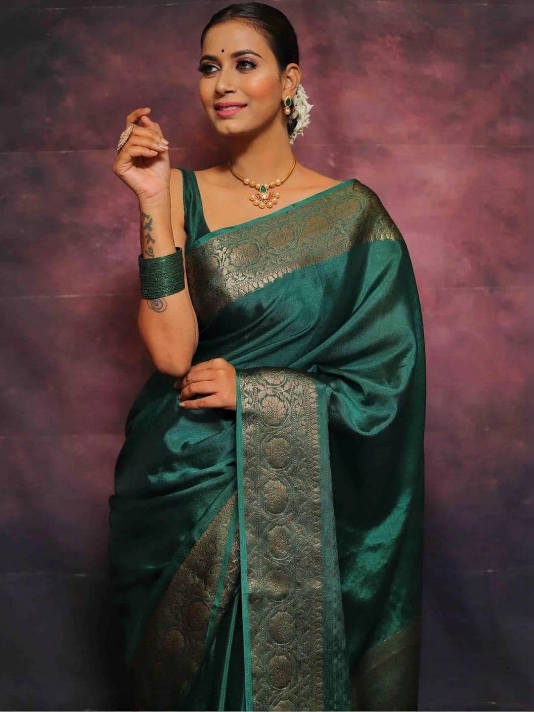 NARIVESH TRENDS Zari Silk Cotton Saree thumbnail 5