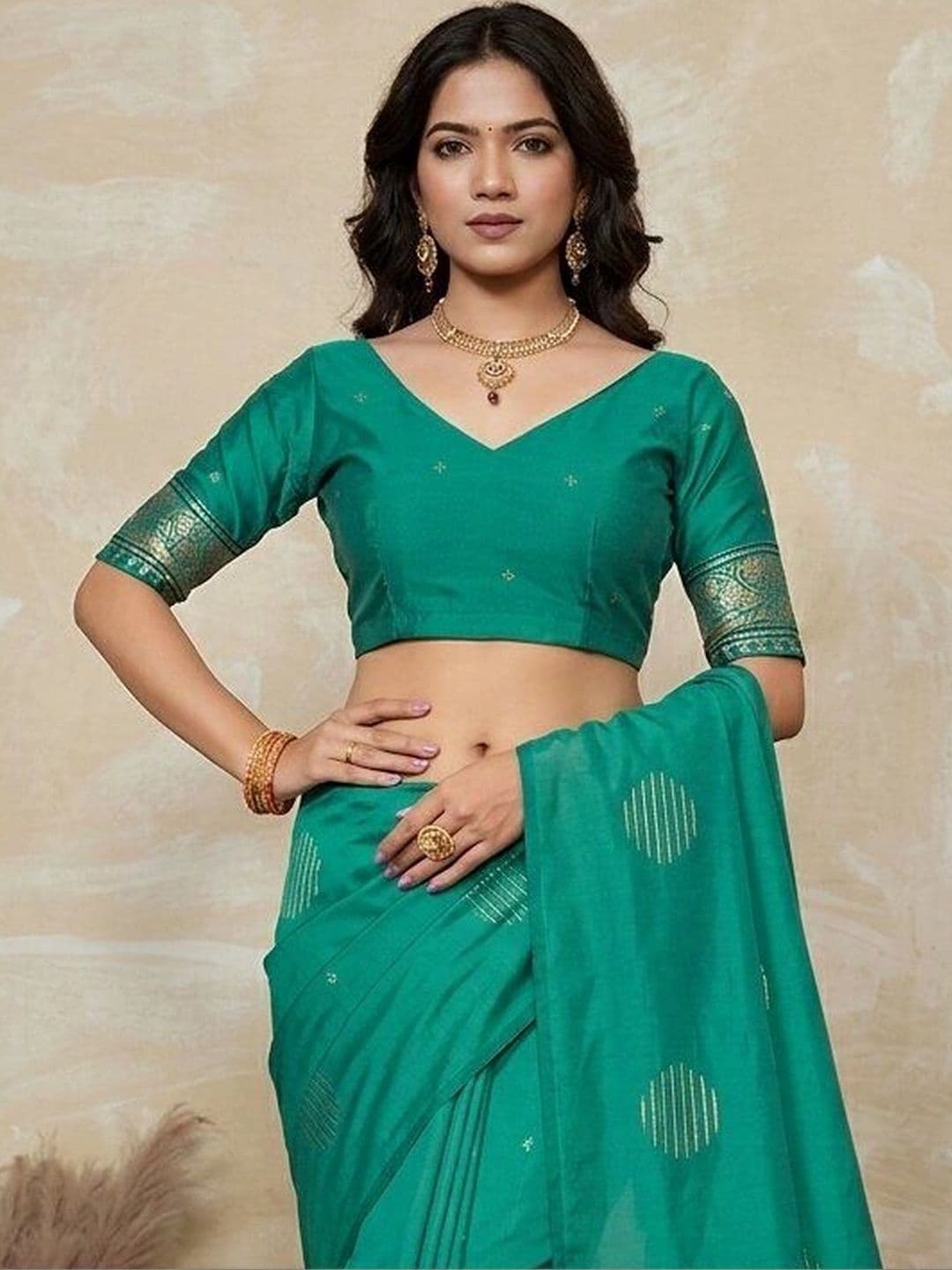 UMANTA Ethnic Motifs Woven Design Zari  Cotton Silk Banarasi Saree thumbnail 2