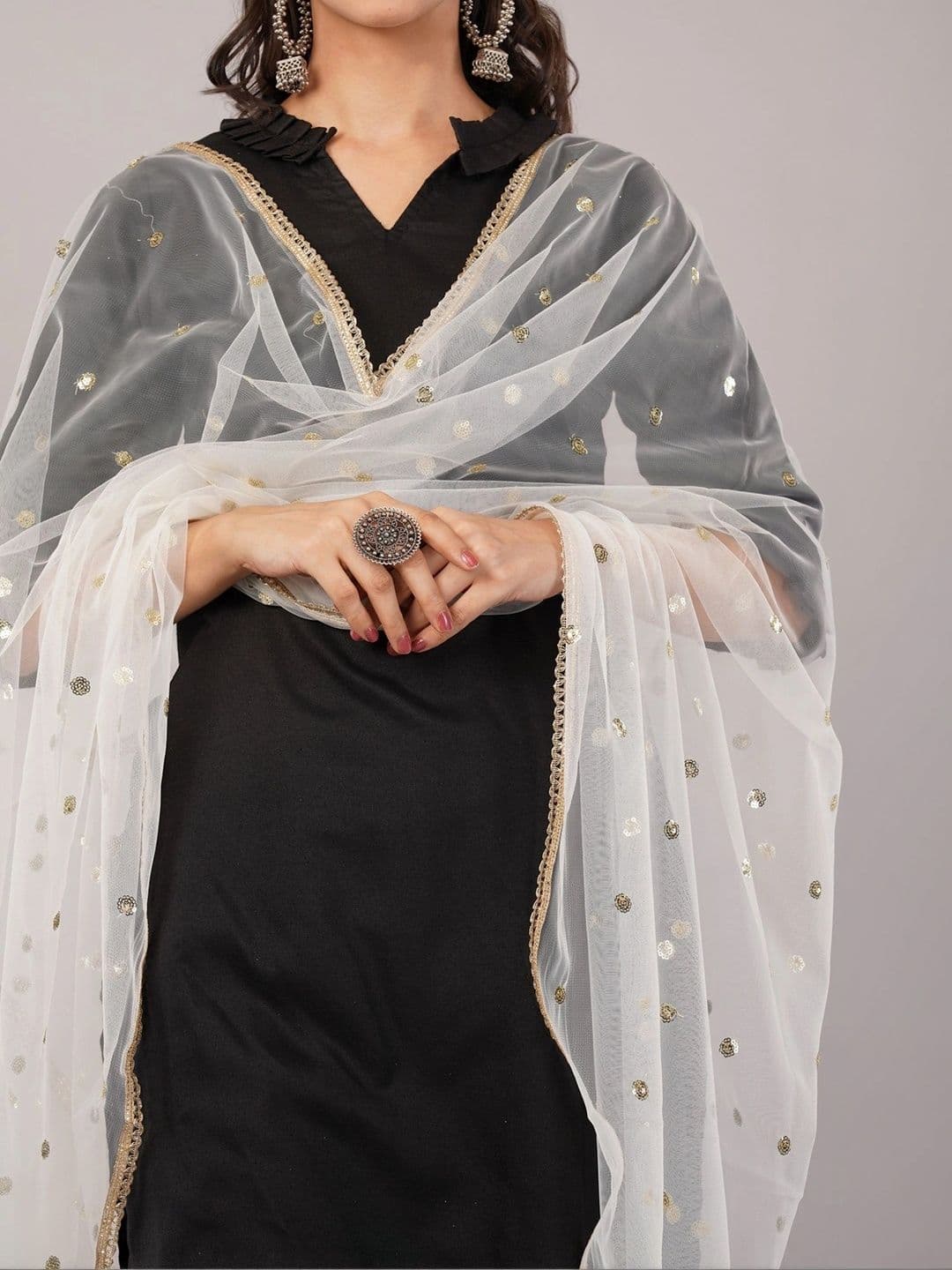 IVAARA Dupatta with Sequinned thumbnail 2