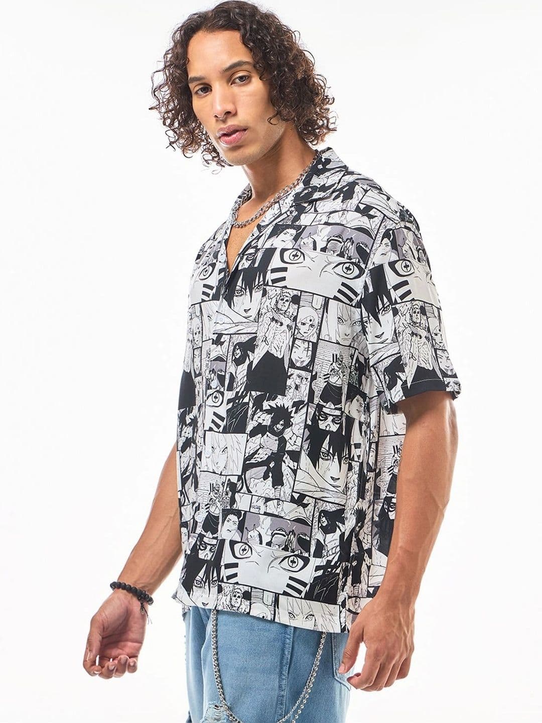 Bewakoof Naruto Men's White & Black All Over Printed Oversized Shirt thumbnail 2