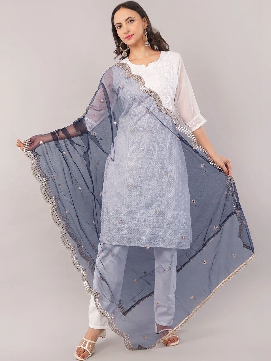 IVAARA Dupatta with Mirror Work thumbnail 5