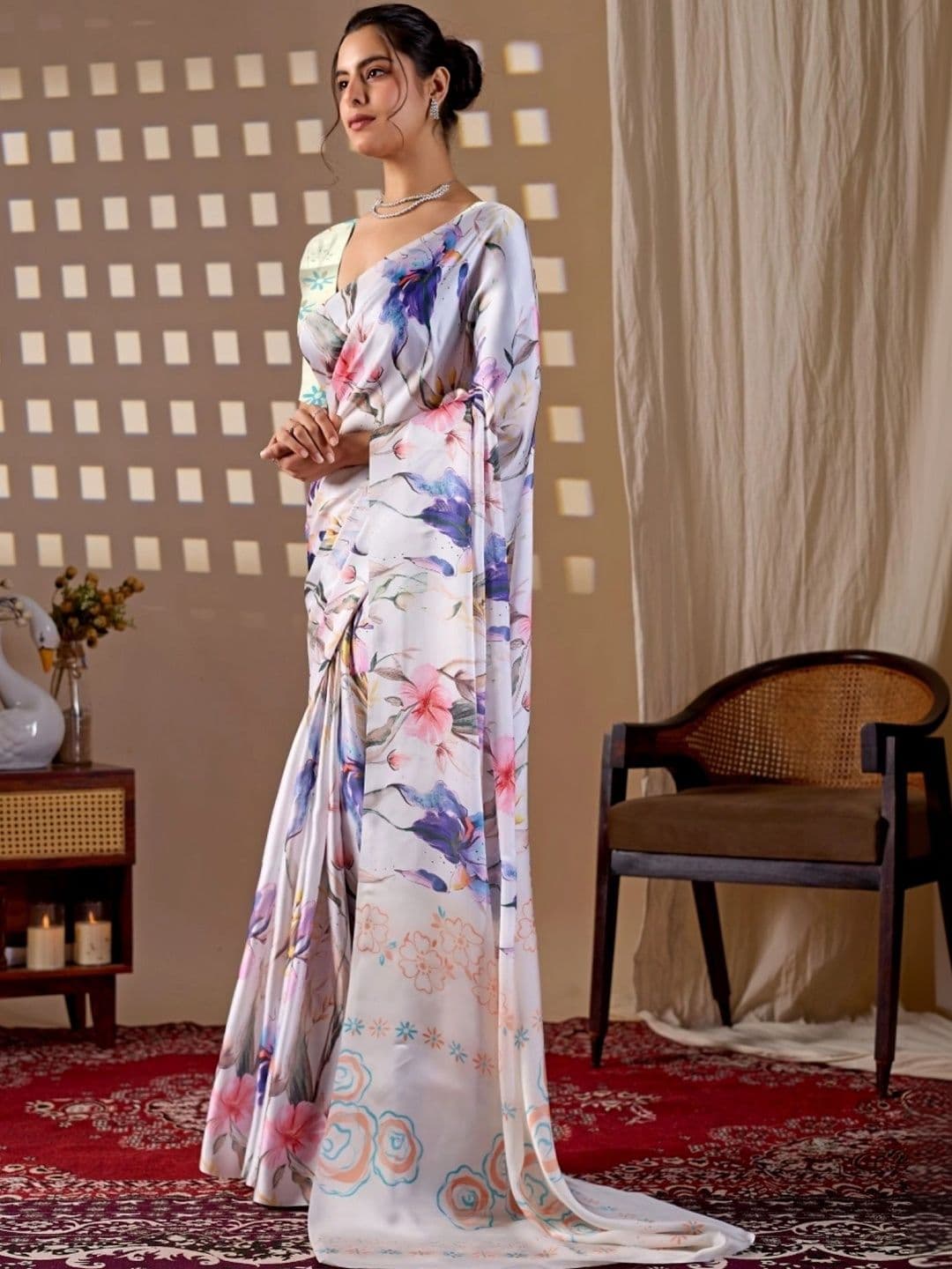 Mitera Floral Designer Saree thumbnail 7