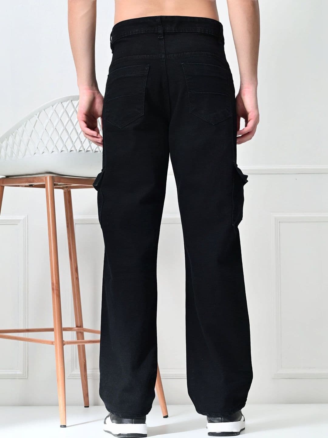 HERE&NOW Men's Jet Black Mid-Rise Cargo Jeans with Straight Fit thumbnail 4