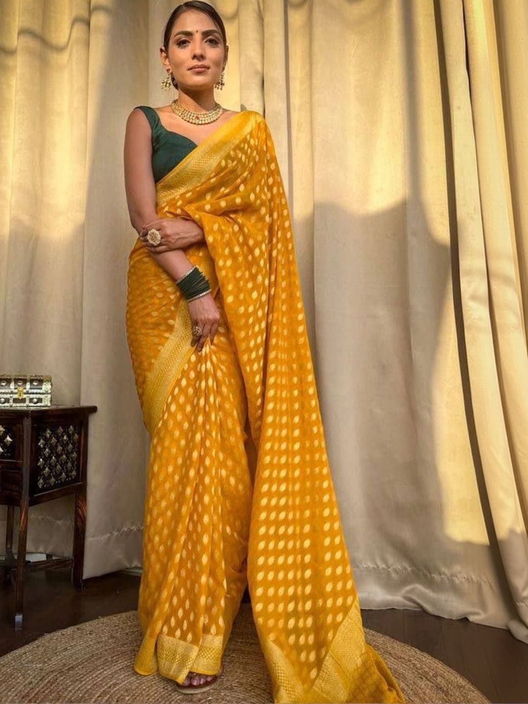 NARIVESH TRENDS Zari Silk Cotton Saree - view 1
