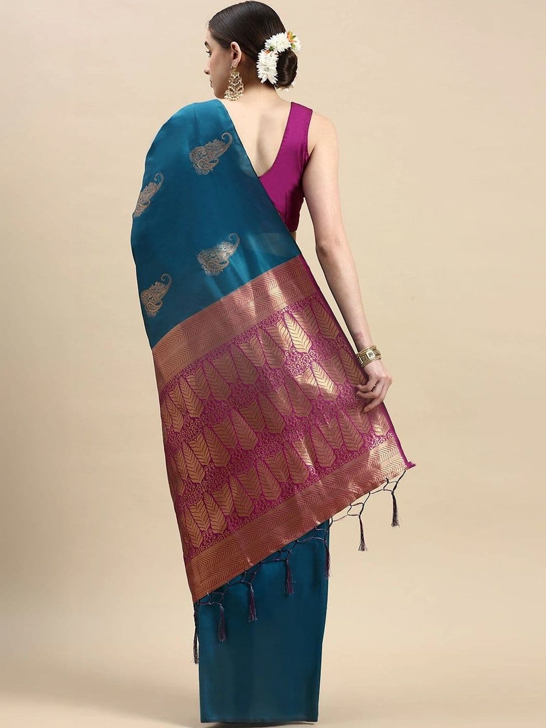 Dhaaga Ghar Paisley Zari Art Silk Banarasi Saree thumbnail 6