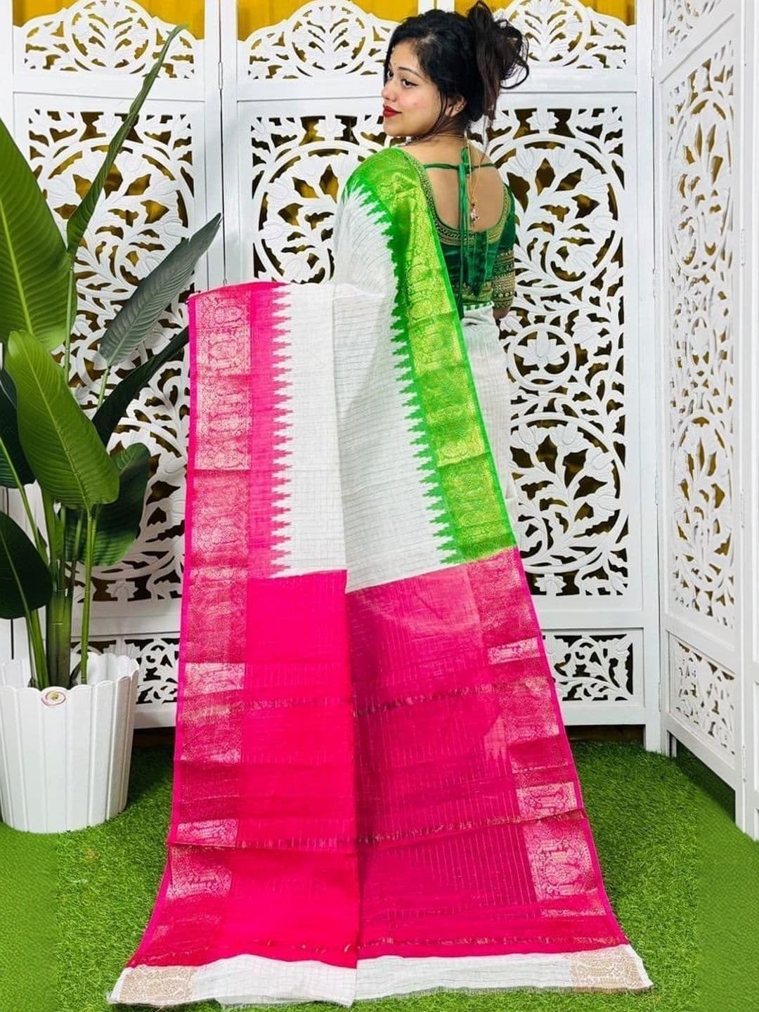 READYMART Woven Design Zari Pure Cotton Saree thumbnail 2