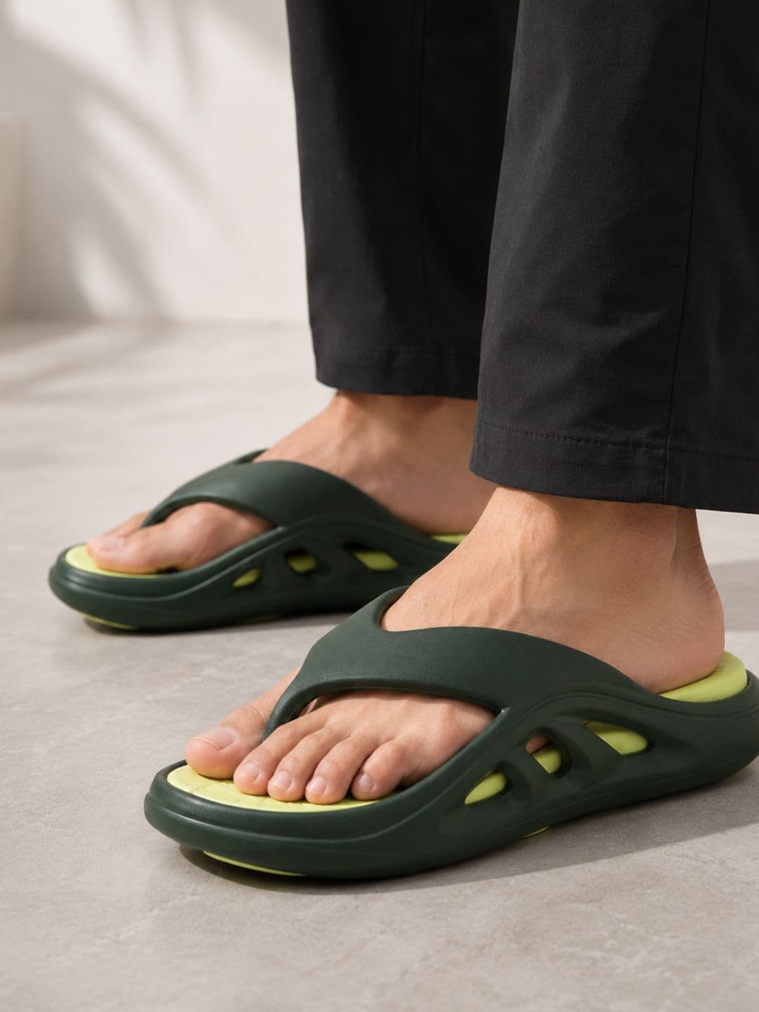 Ten x You Unisex Thong Flip-Flops thumbnail 8