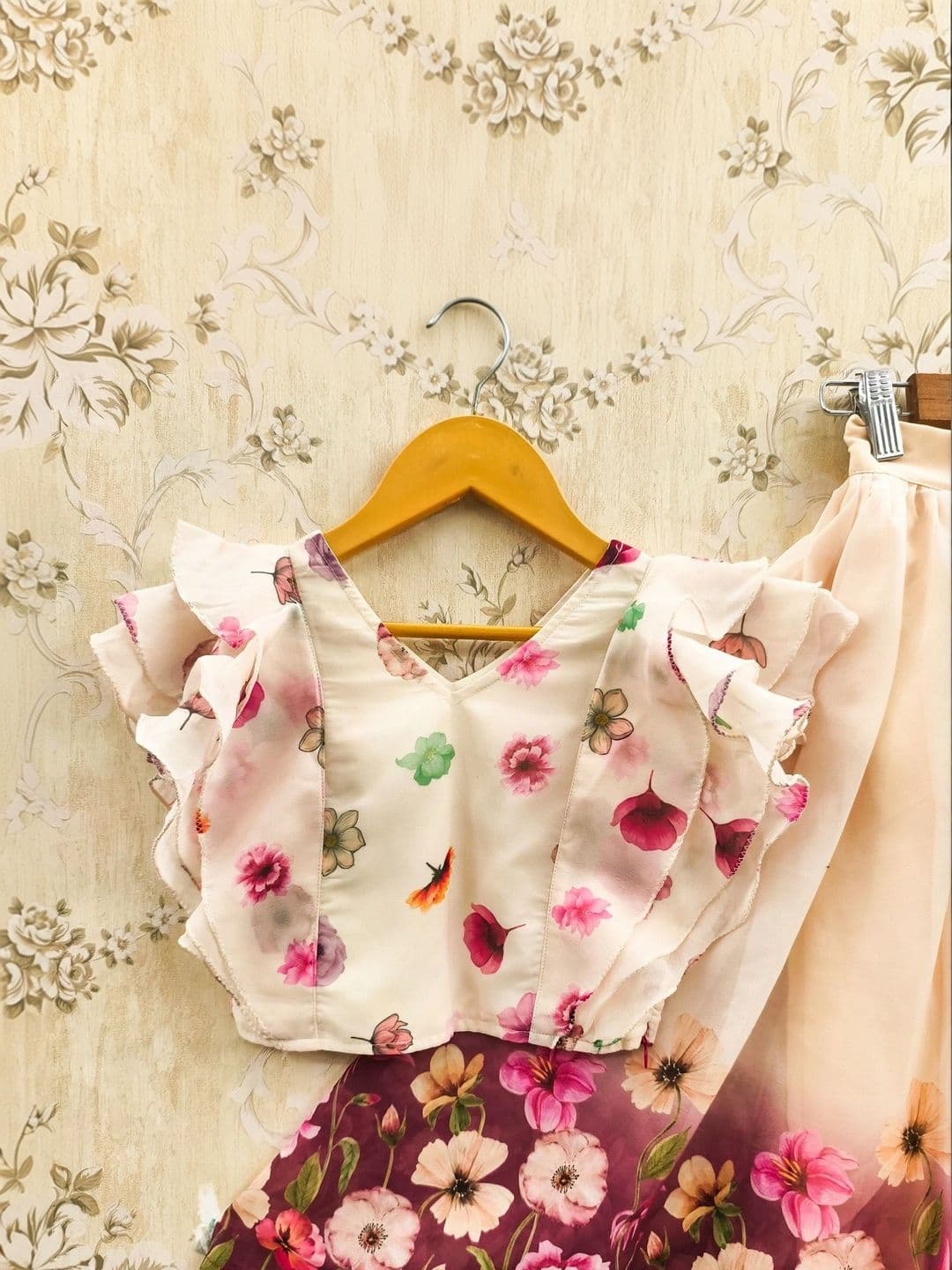 KALINI Girls Printed Ready to Wear Lehenga & thumbnail 2
