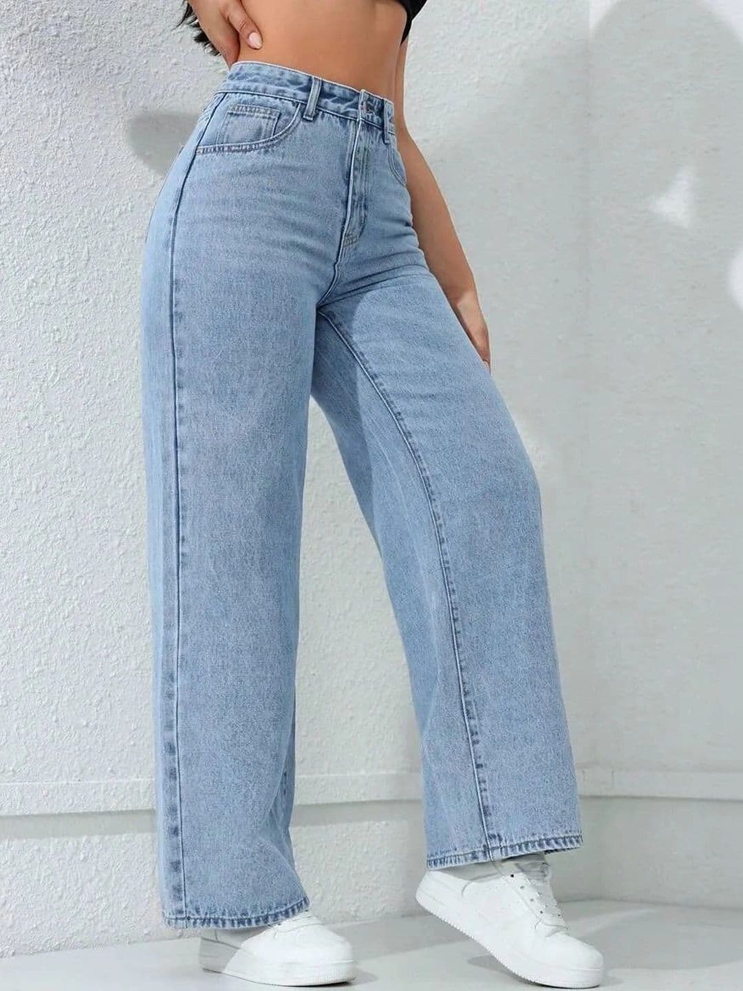 Mast & Harbour Women Comfort Wide Leg High-Rise Light Fade Stretchable Jeans thumbnail 4