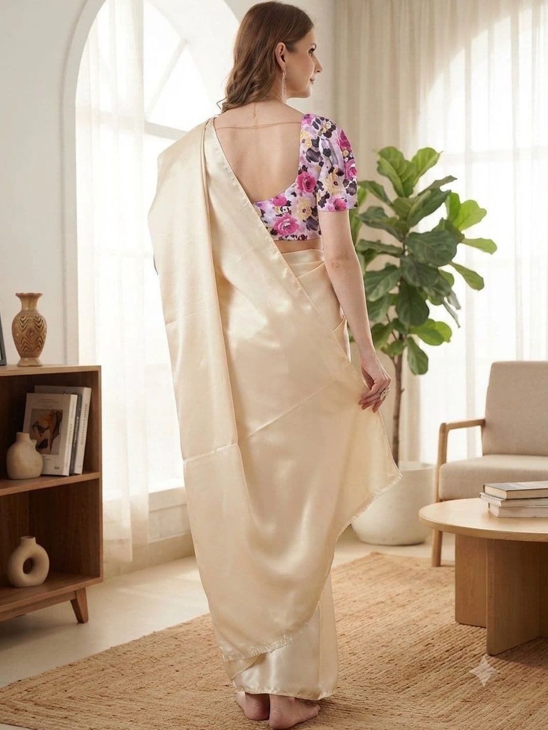 HERE&NOW Satin Saree thumbnail 2