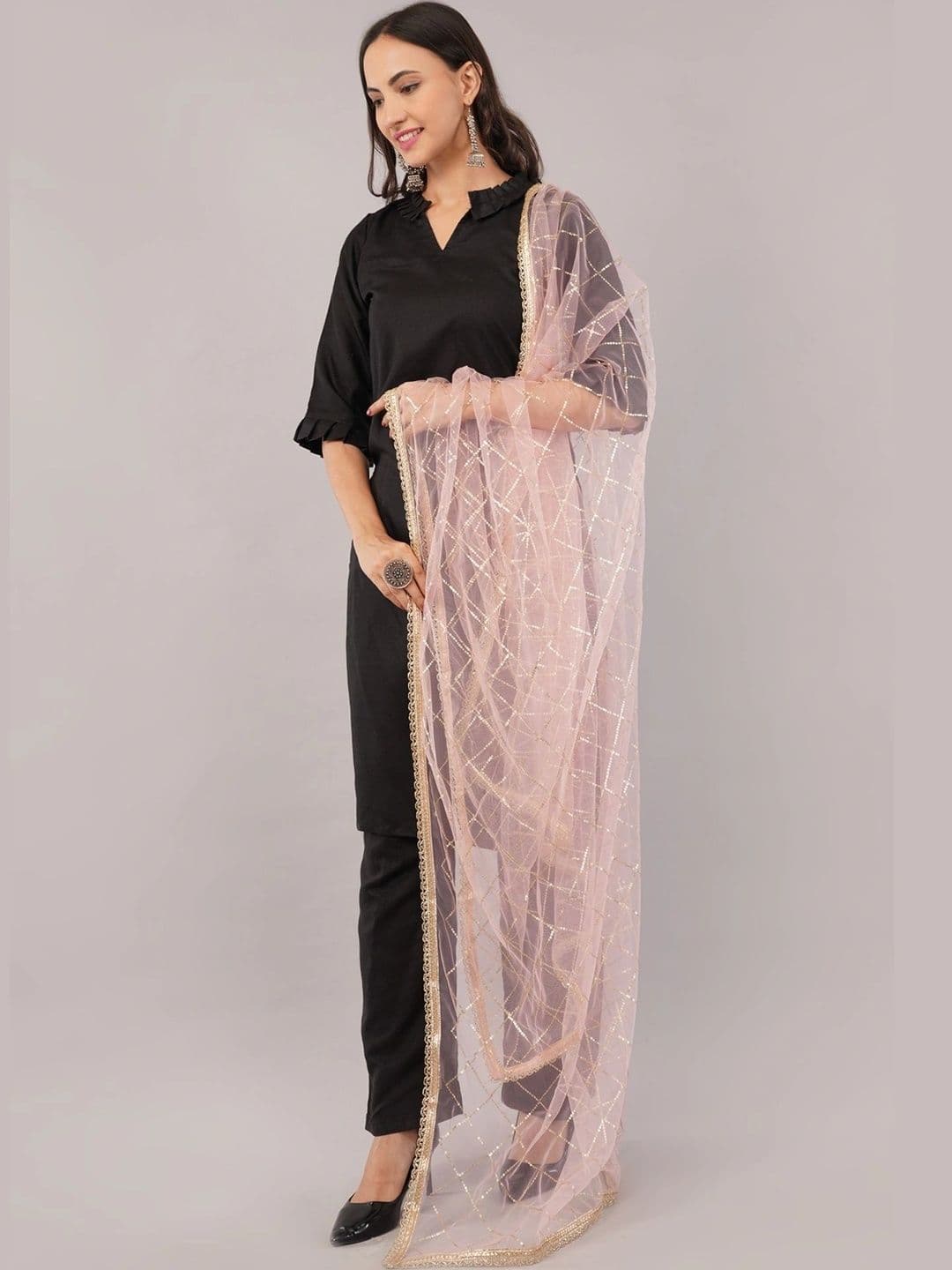 IVAARA Embroidered Dupatta with Zari thumbnail 7