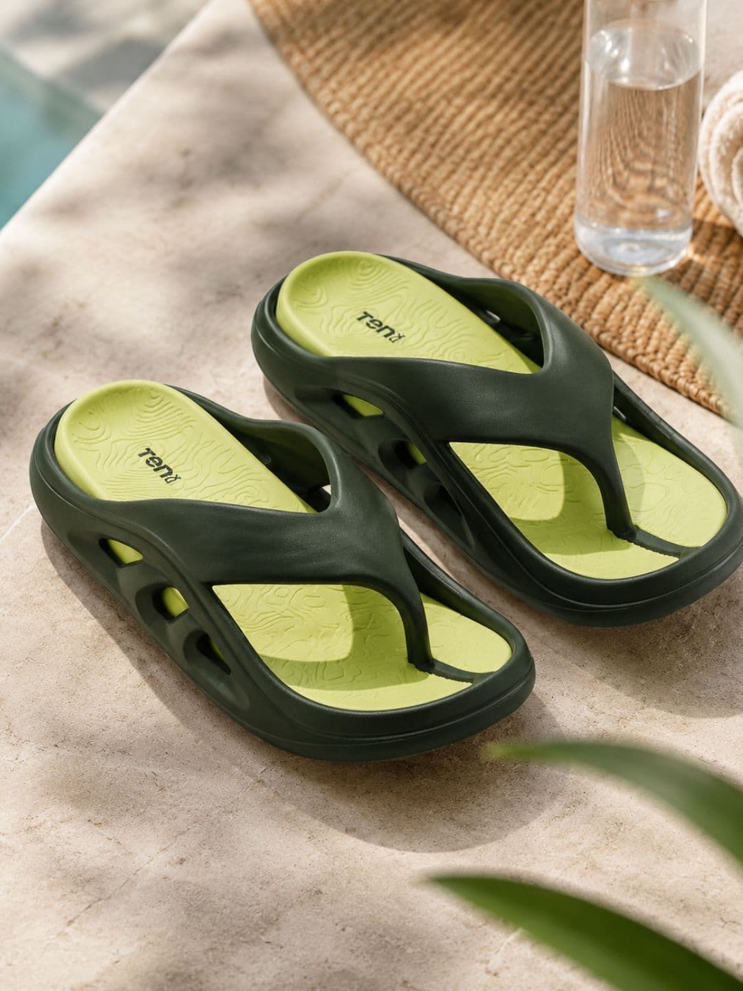 Ten x You Unisex Thong Flip-Flops - view 1