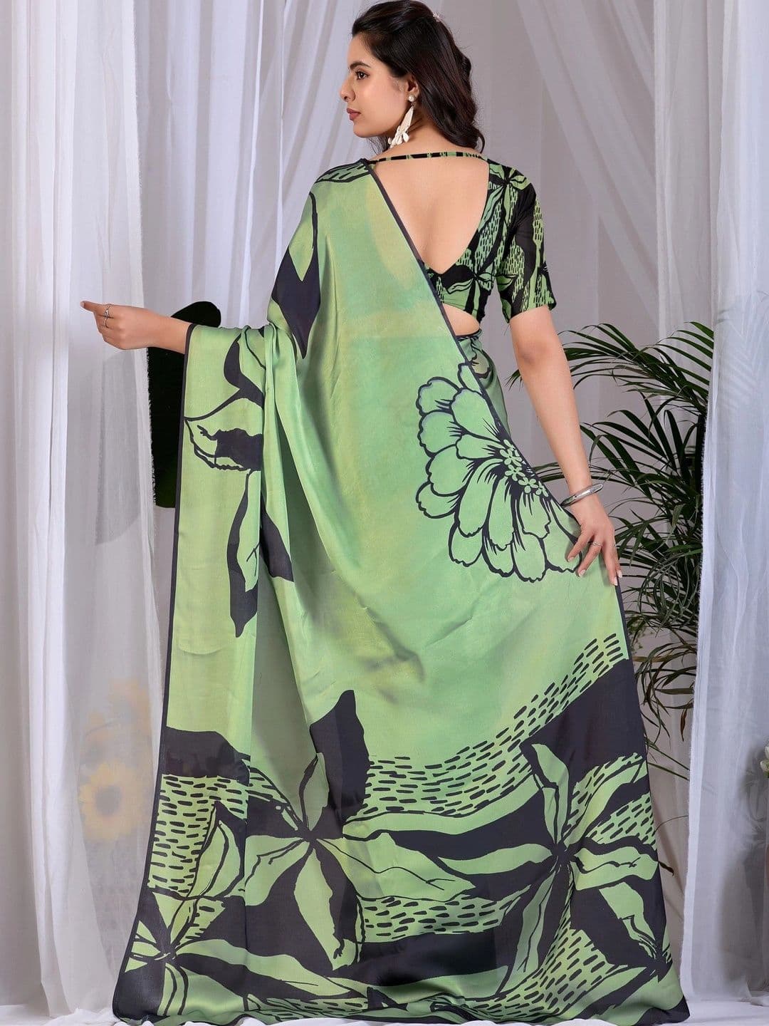 Mitera Floral Satin Designer Saree thumbnail 7
