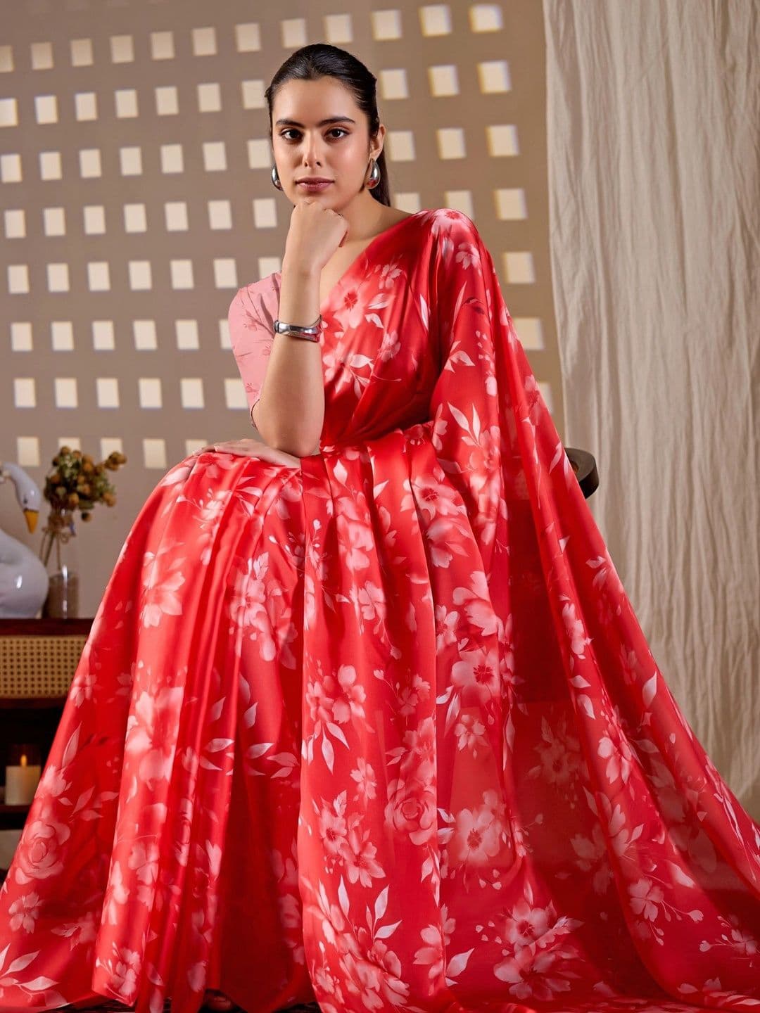 DIVASTRI Floral Satin Designer Saree thumbnail 2