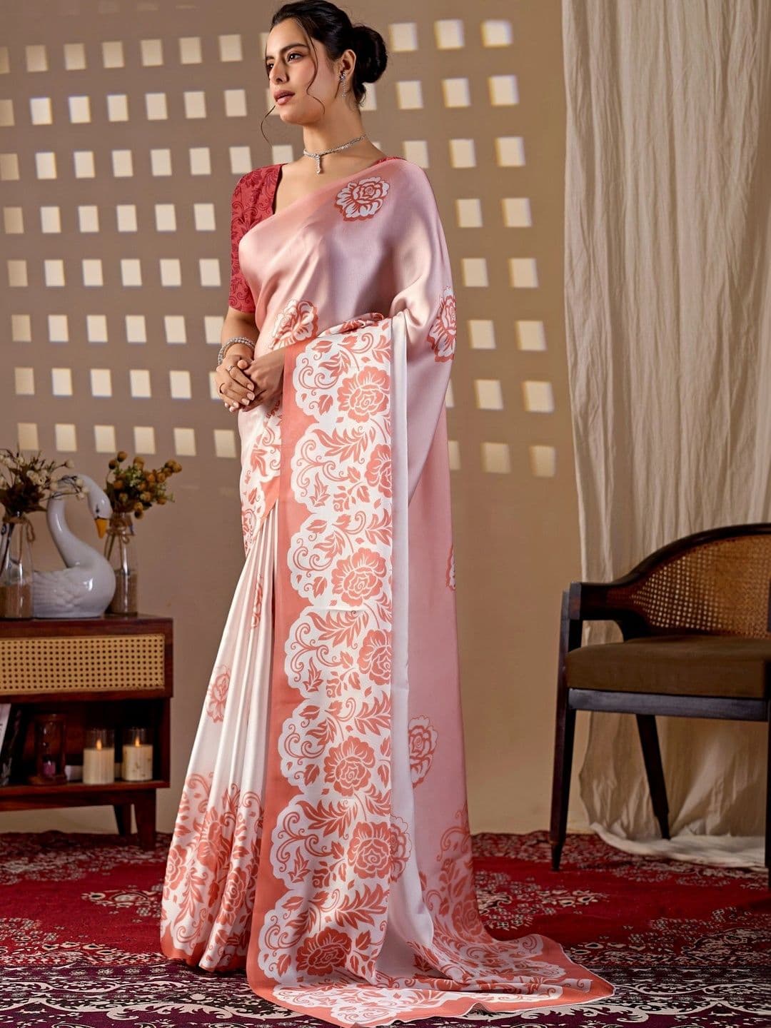 DIVASTRI Floral Satin Designer Saree thumbnail 4