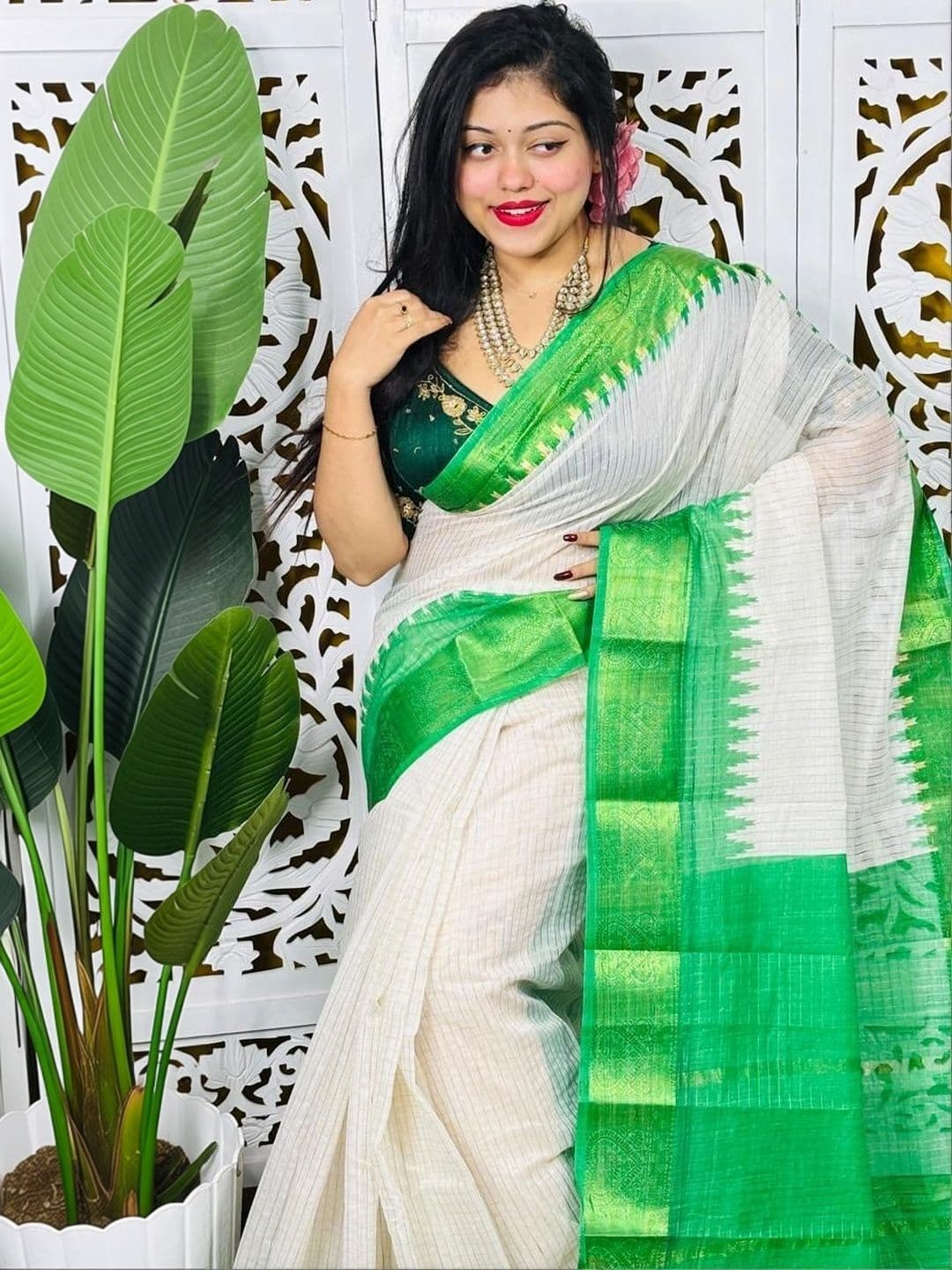 BSC Striped Zari Pure Cotton Saree thumbnail 3