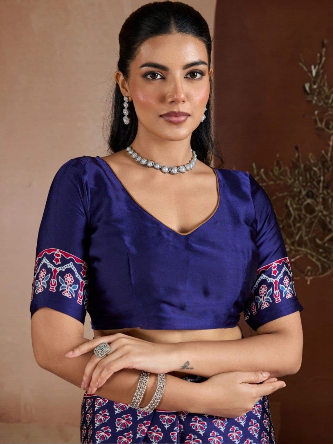DIVASTRI Satin Designer Saree thumbnail 2