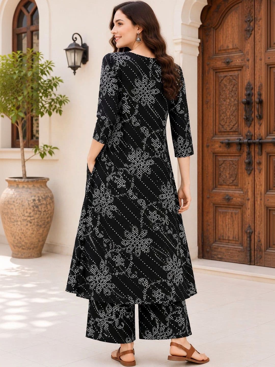 DSK STUDIO Women Ethnic Motifs Printed Empire Kurta with Palazzos thumbnail 5