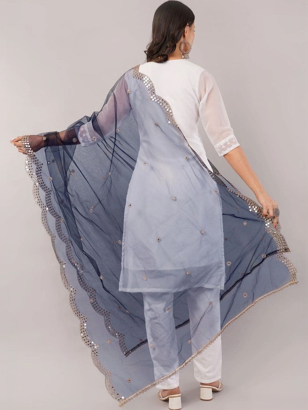 IVAARA Dupatta with Mirror Work thumbnail 3