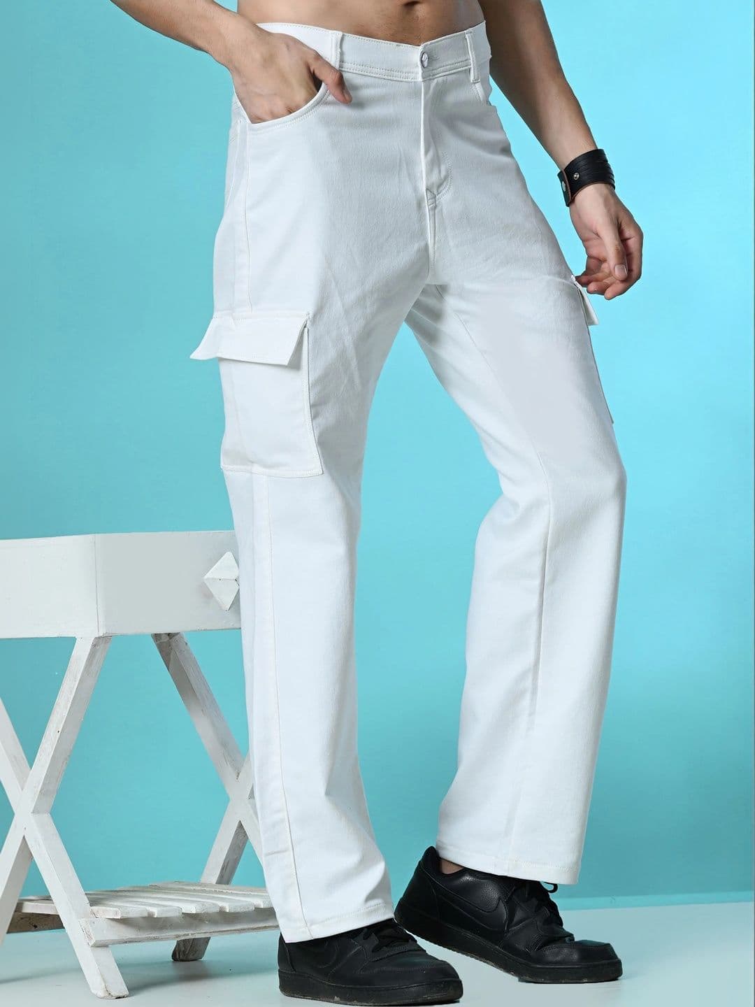 HERE&NOW Men Classic Regular Fit Mid-Rise Stretchable Jeans - view 1
