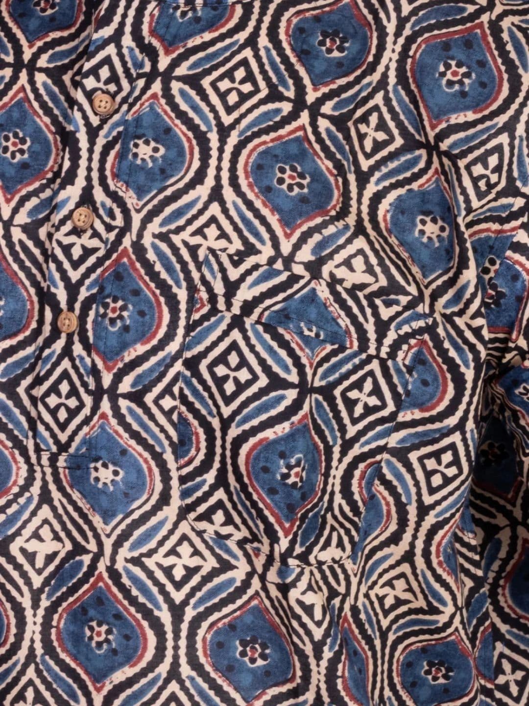 Avishya Men Tribal Printed Handloom Kurta thumbnail 2
