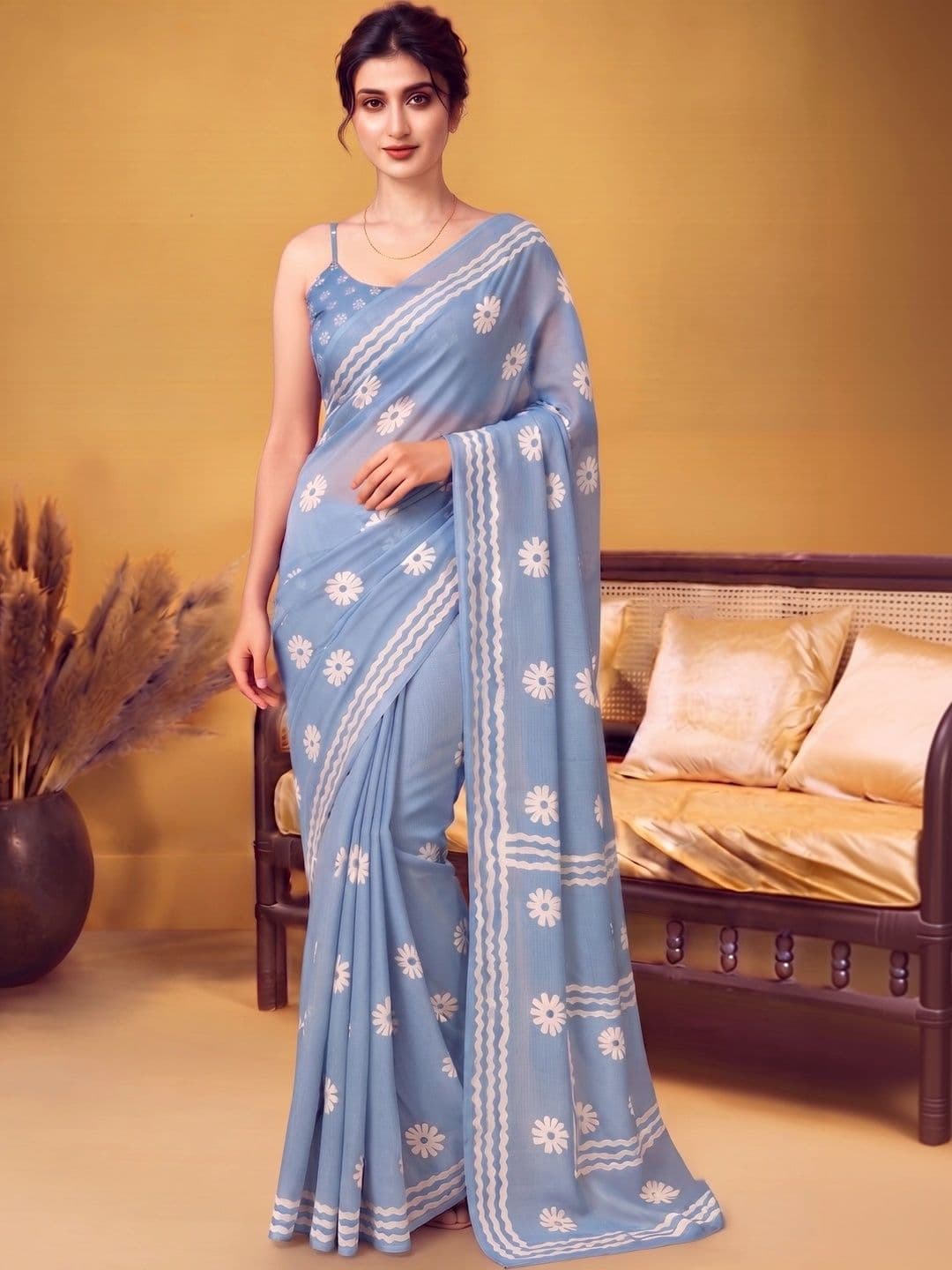 MAGNEITTA Floral Pure Chiffon Designer Saree - view 1