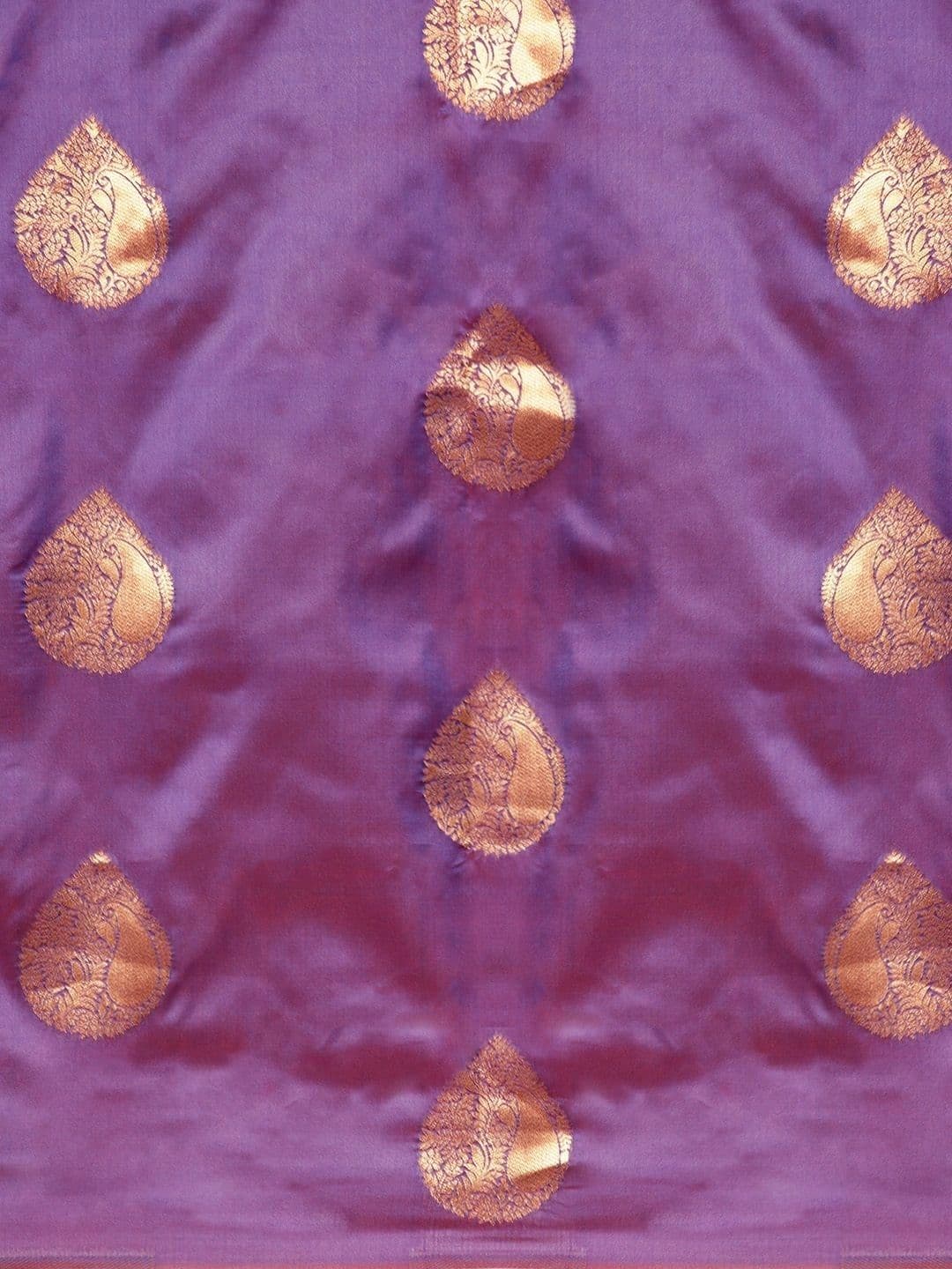 Dhaaga Ghar Paisley Zari Art Silk Banarasi Saree thumbnail 2