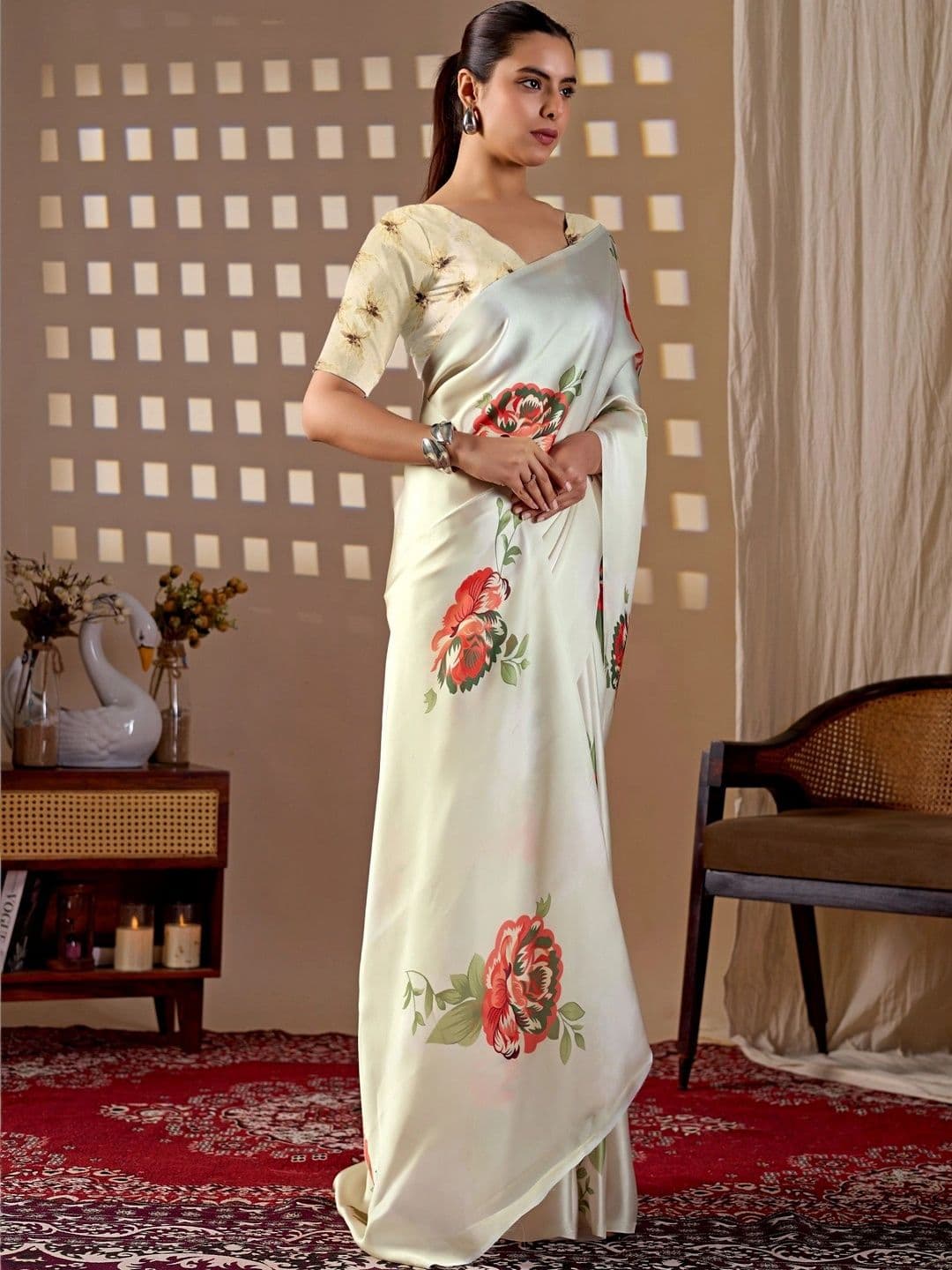 Mitera Floral Satin Designer Saree thumbnail 4
