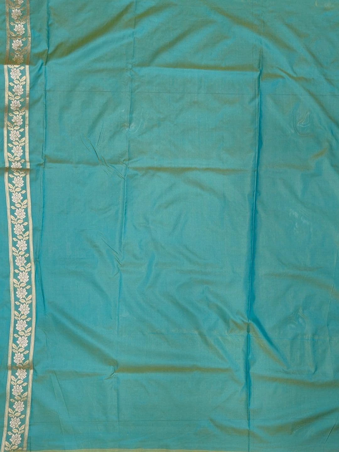 KALINI Floral Woven Design Zari Art Silk Banarasi Saree thumbnail 5