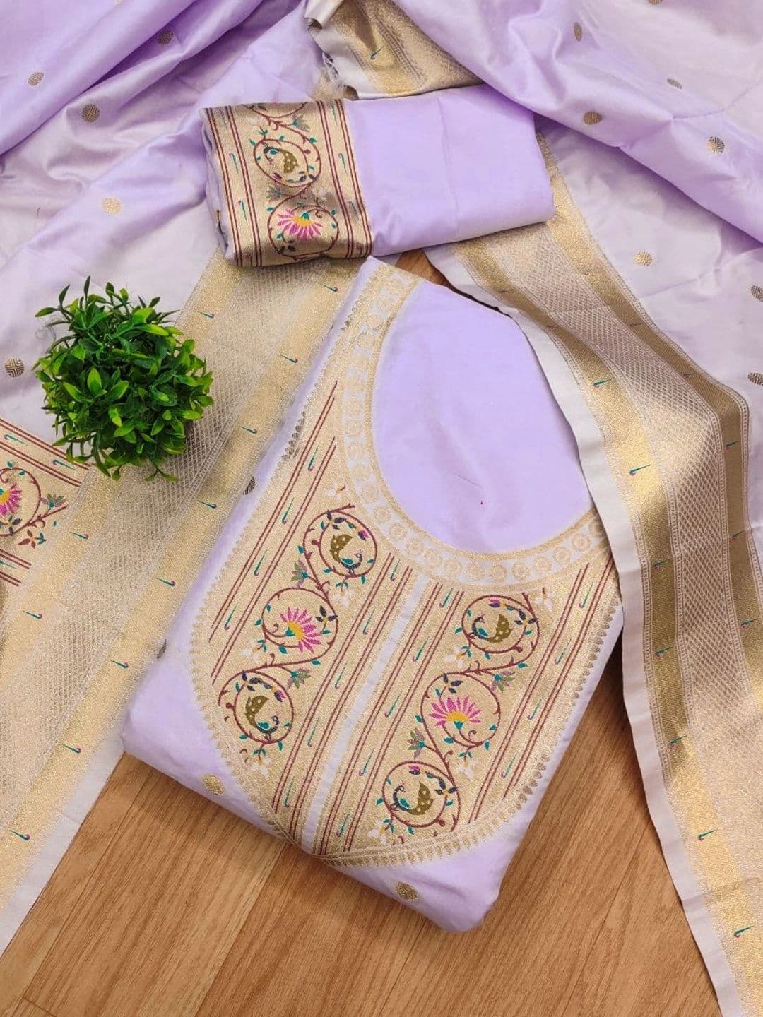 KALINI Pure Silk Unstitched Dress Material thumbnail 4