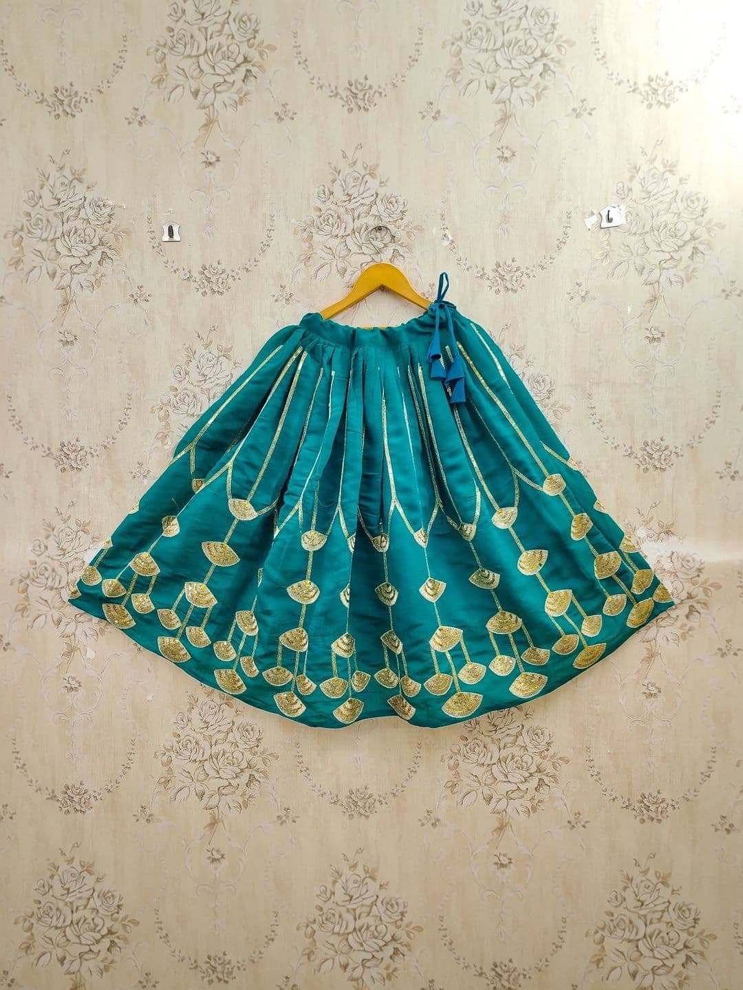KALINI Girls Embellished Sequinned Ready to Wear Lehenga & thumbnail 4