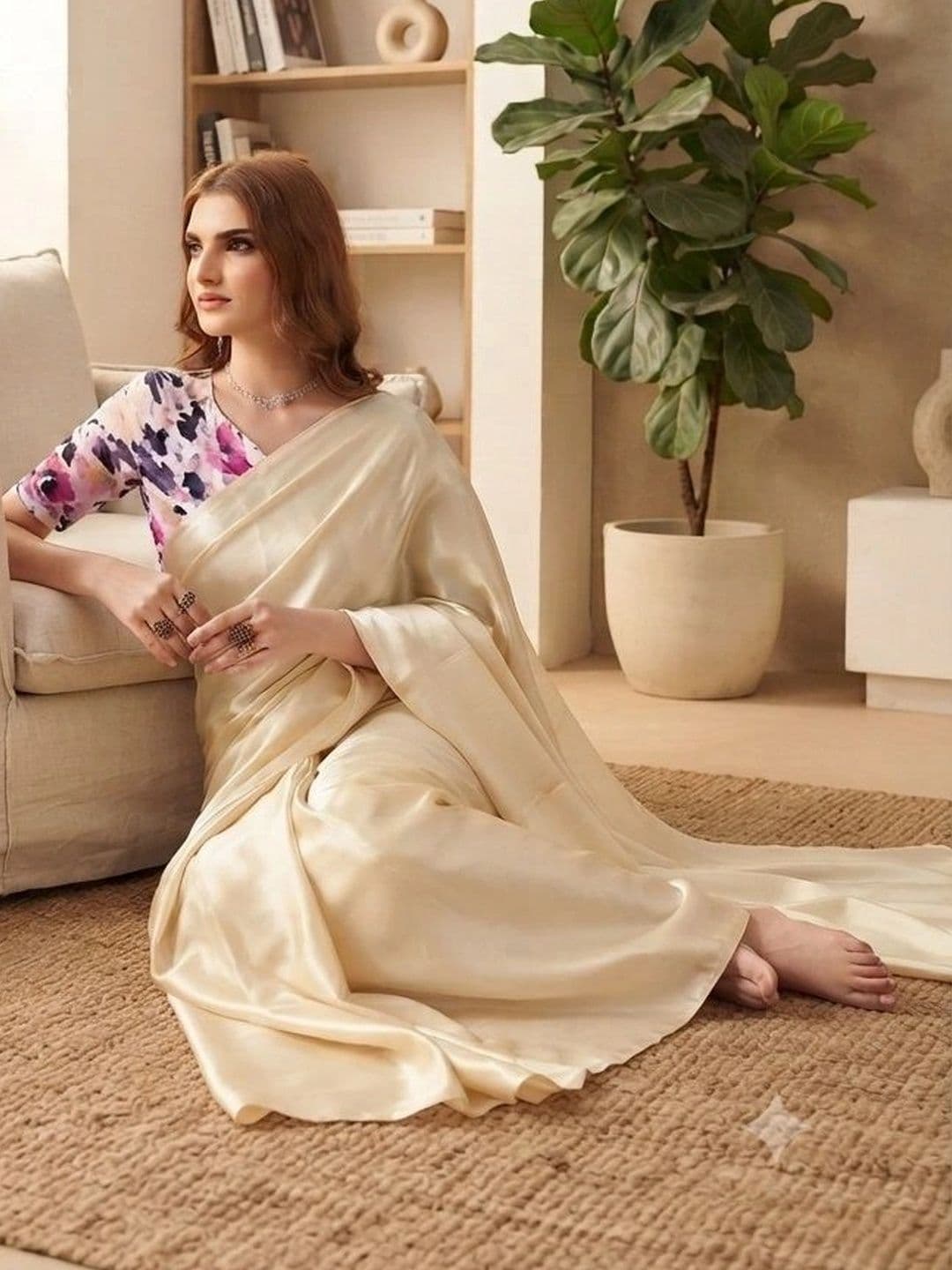 HERE&NOW Satin Saree thumbnail 3